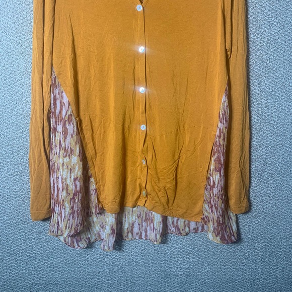 LOGO Lori Goldstein Womens Shirt‎ Size Medium Yellow Stretch Chiffon Back Casual - Picture 5 of 10